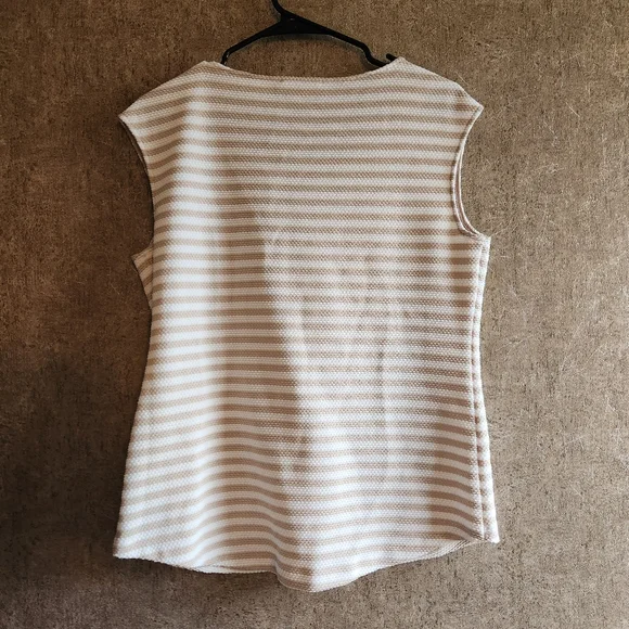 Womens Calvin Klein Top - Picture 2 of 4